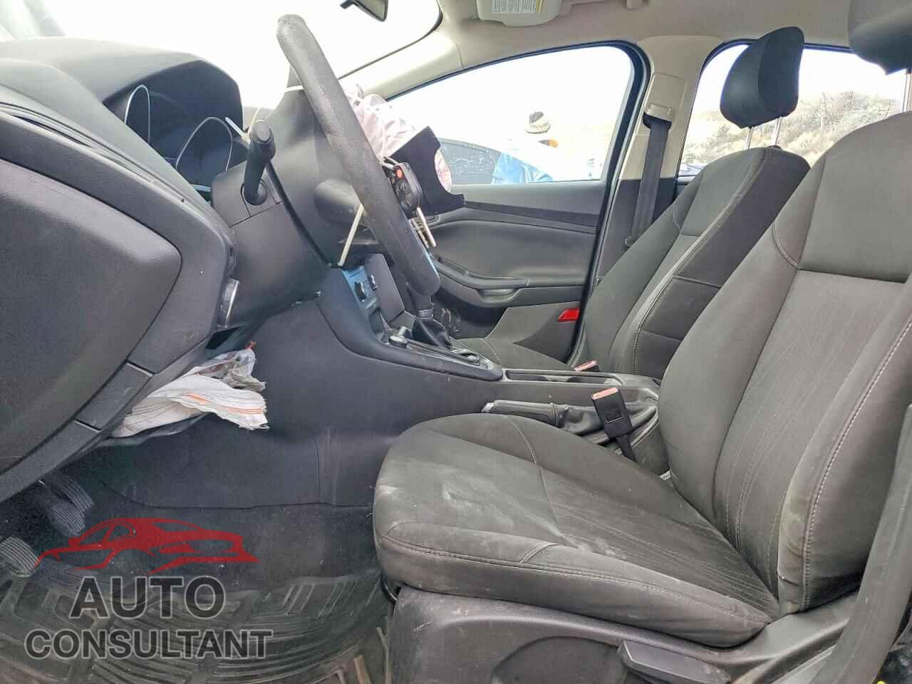 FORD FOCUS 2016 - 1FADP3E2XGL247307