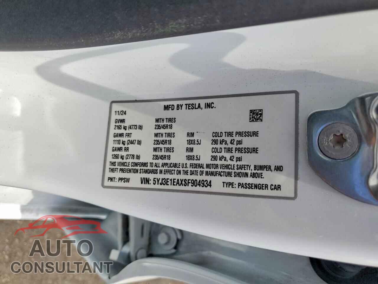 TESLA MODEL 3 2025 - 5YJ3E1EAXSF904934