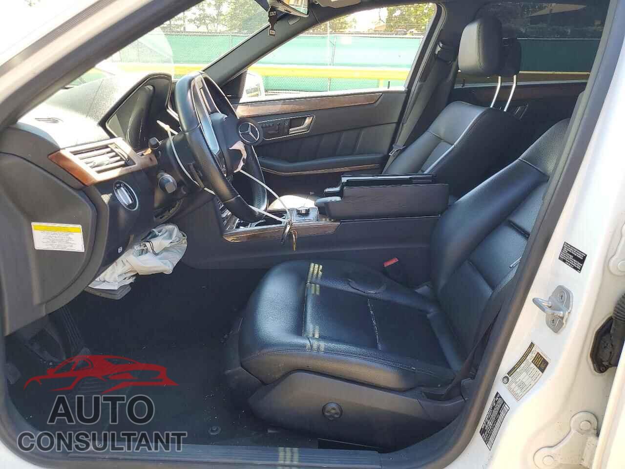 MERCEDES-BENZ E-CLASS 2013 - WDDHF5KB2DA691146