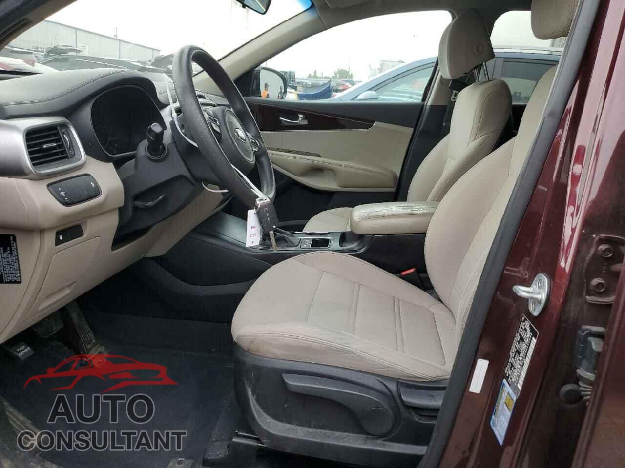 KIA SORENTO 2017 - 5XYPGDA52HG333530