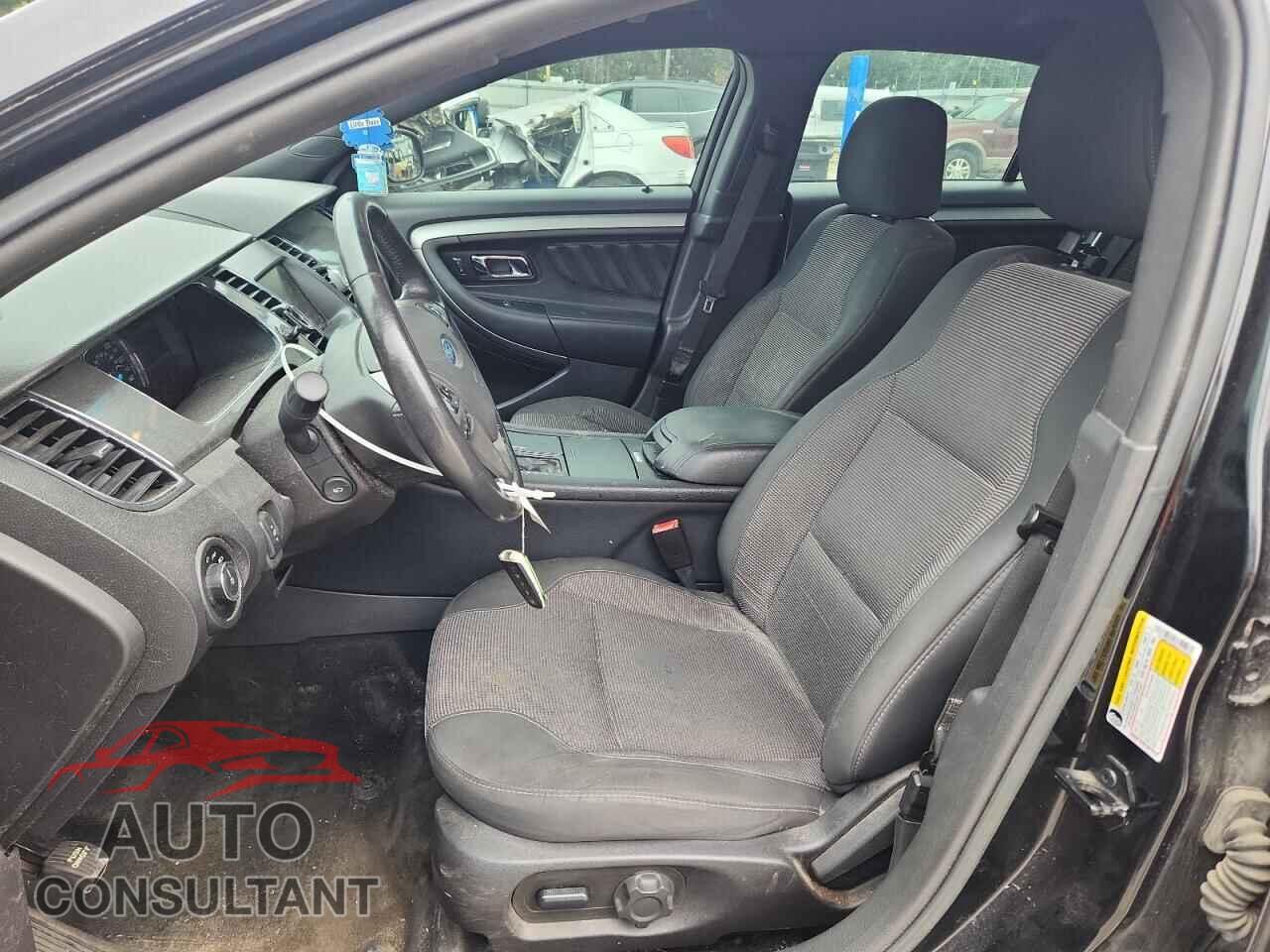FORD TAURUS 2015 - 1FAHP2E85FG132329