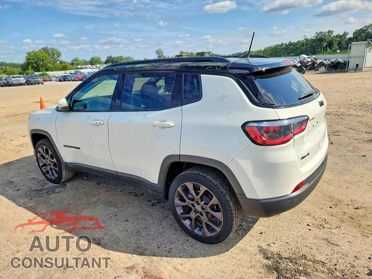 JEEP COMPASS 2019 - 3C4NJDCB3KT712077