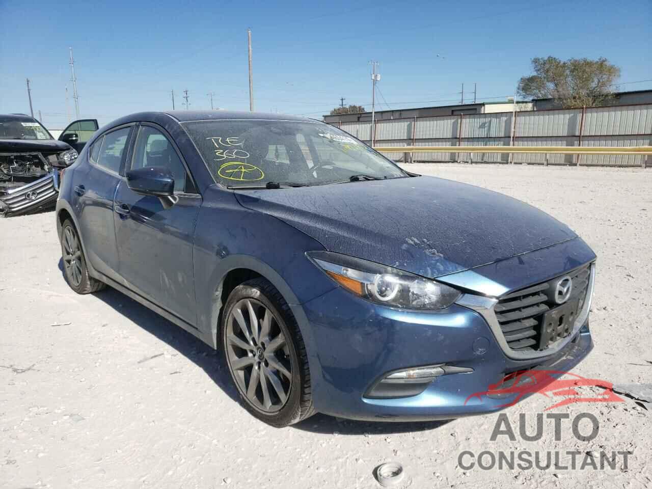 MAZDA 3 2018 - 3MZBN1L3XJM240853