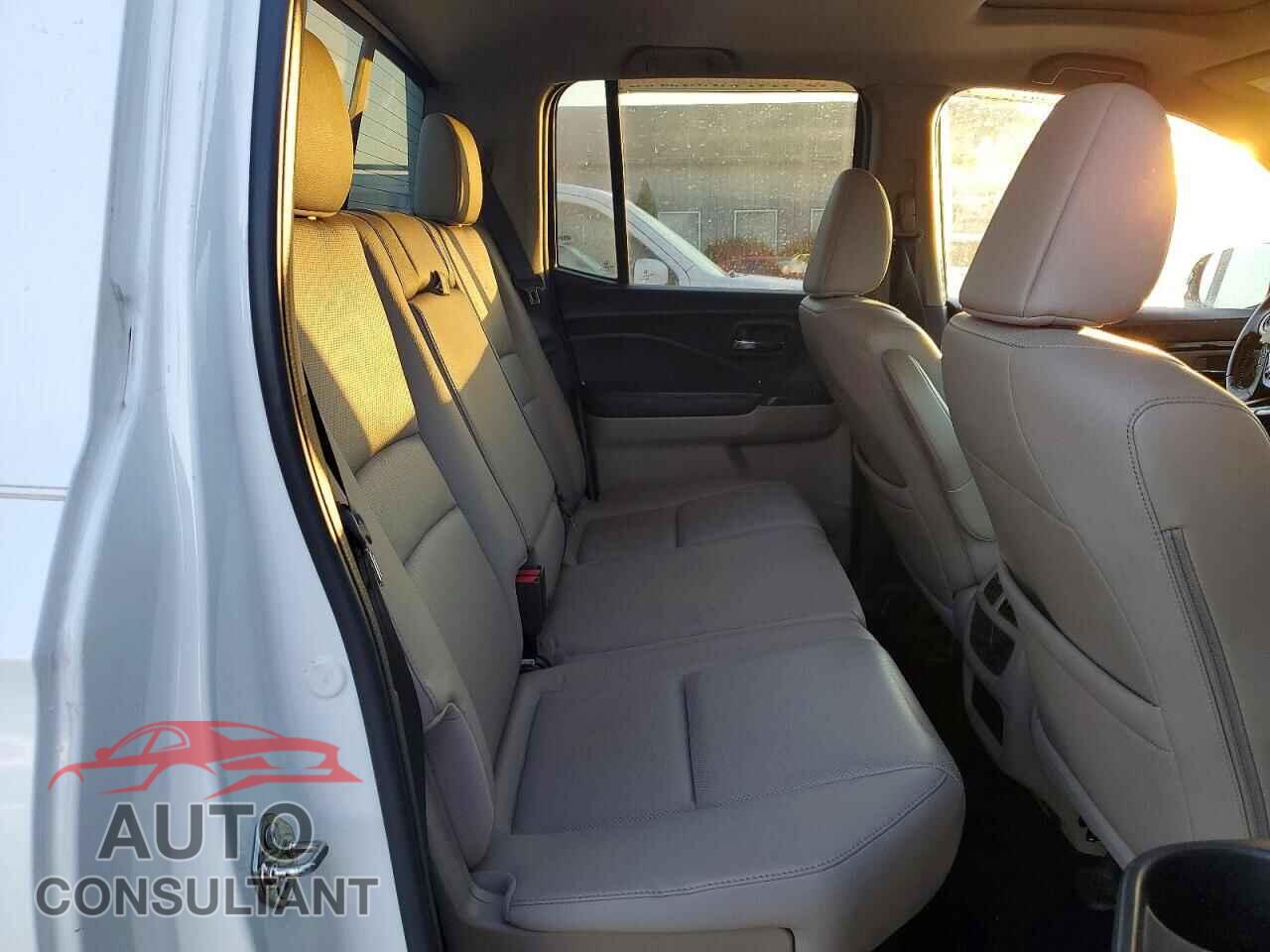 HONDA RIDGELINE 2017 - 5FPYK3F70HB035354