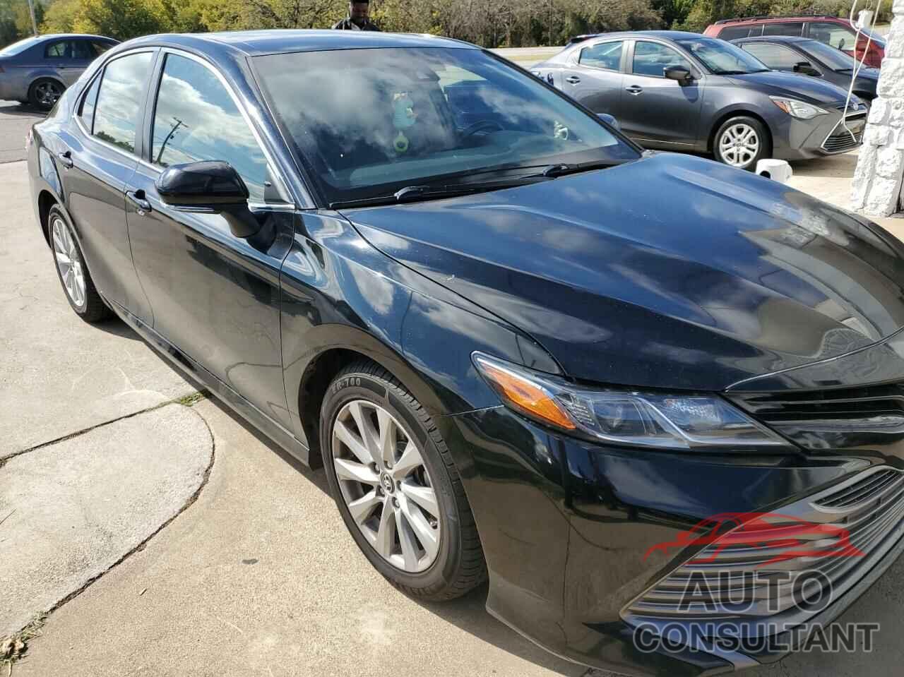 TOYOTA CAMRY 2018 - JTNB11HK1J3036745