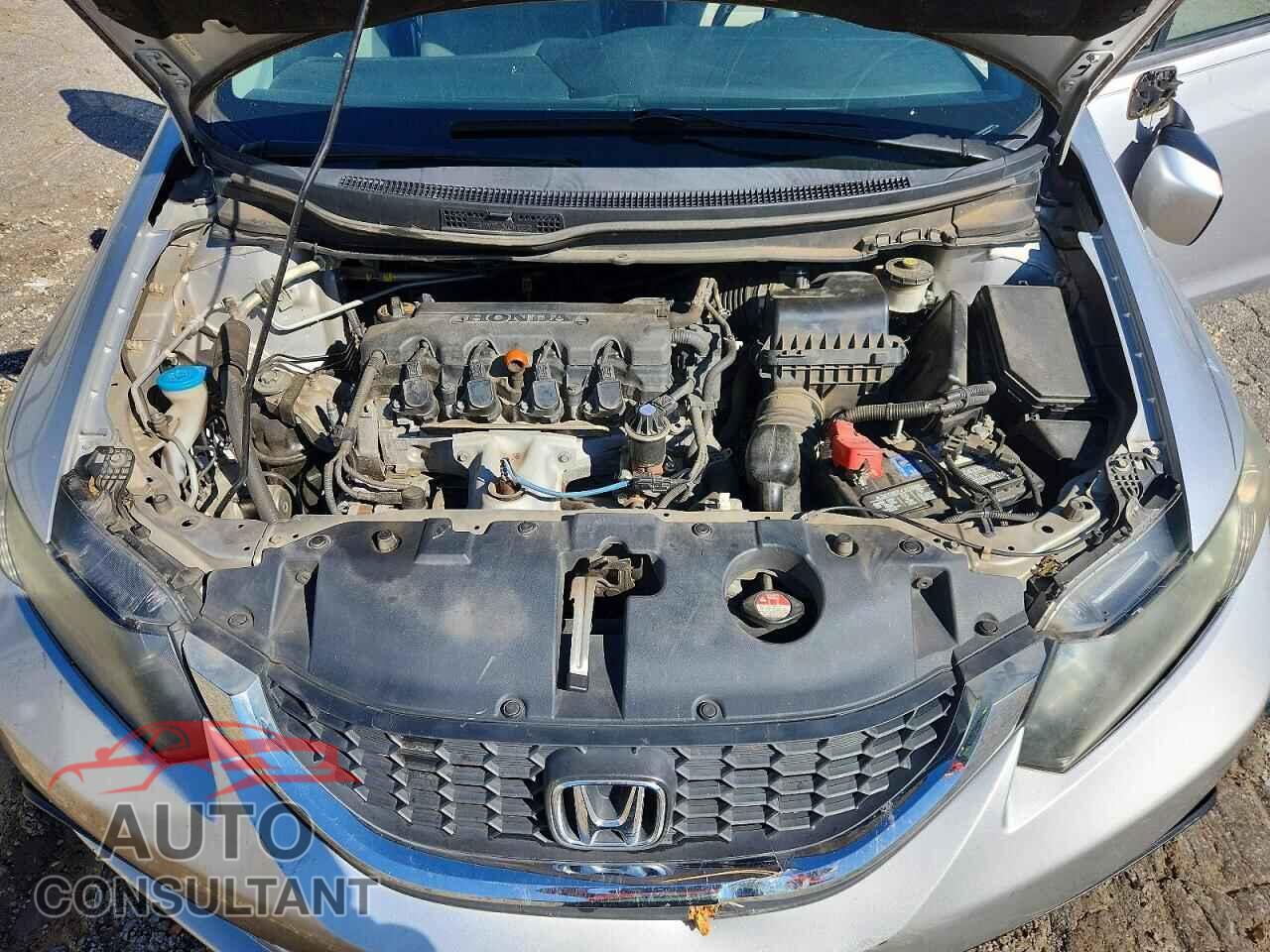 HONDA CIVIC 2013 - 19XFB2F55DE014296