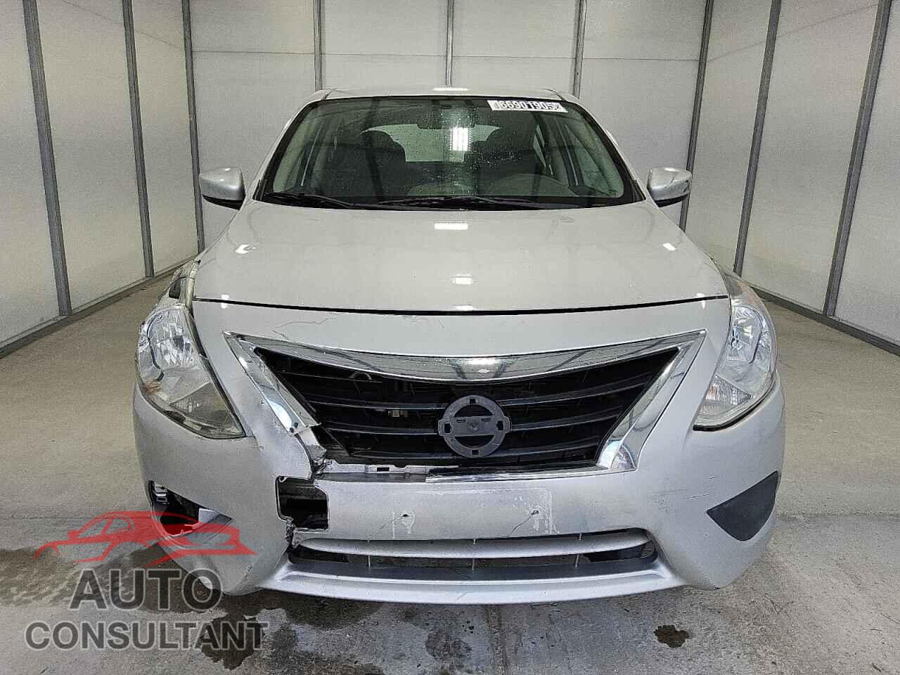 NISSAN VERSA 2019 - 3N1CN7AP3KL821654