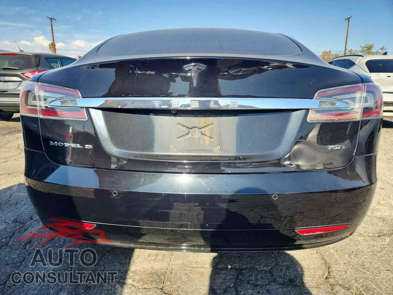 TESLA MODEL S 2017 - 5YJSA1E2XHF199562