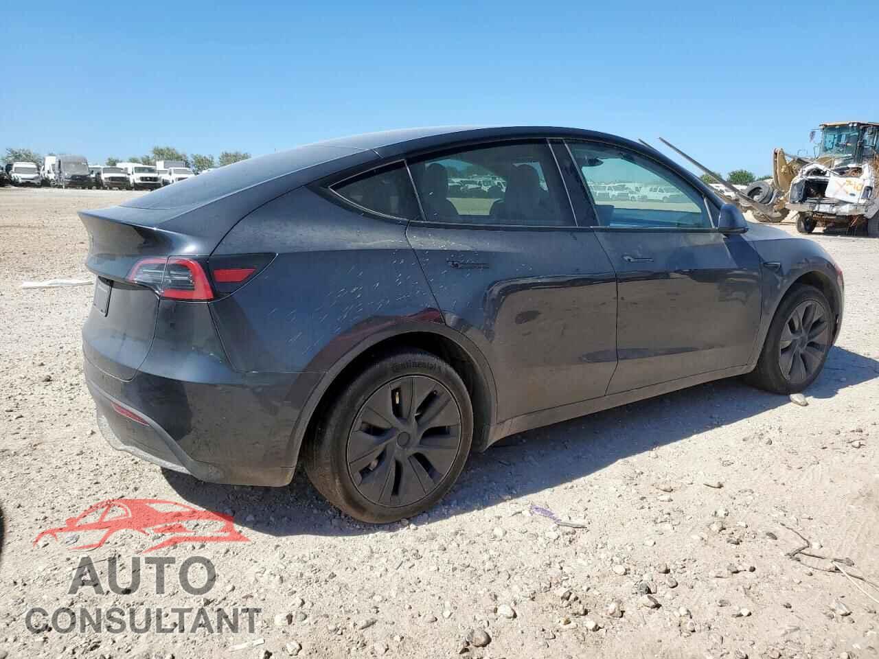TESLA MODEL Y 2024 - 7SAYGDED2RF107926