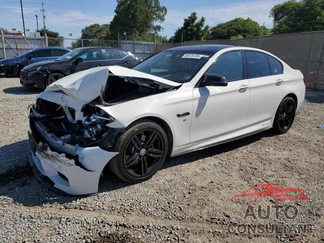 BMW 5 SERIES 2014 - WBA5A5C58ED502467