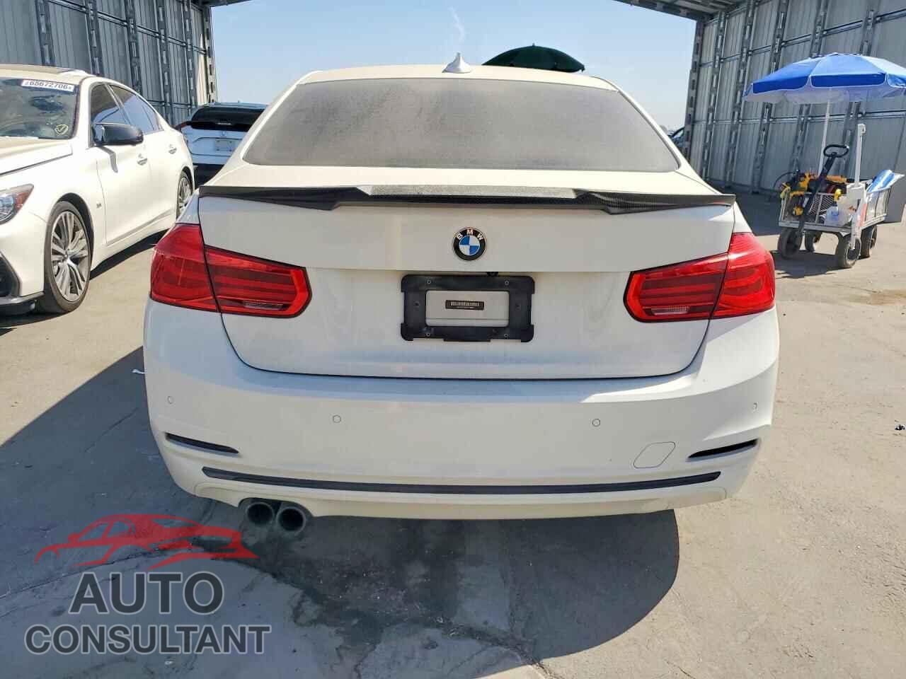 BMW 3 SERIES 2017 - WBA8E1C59HK479887