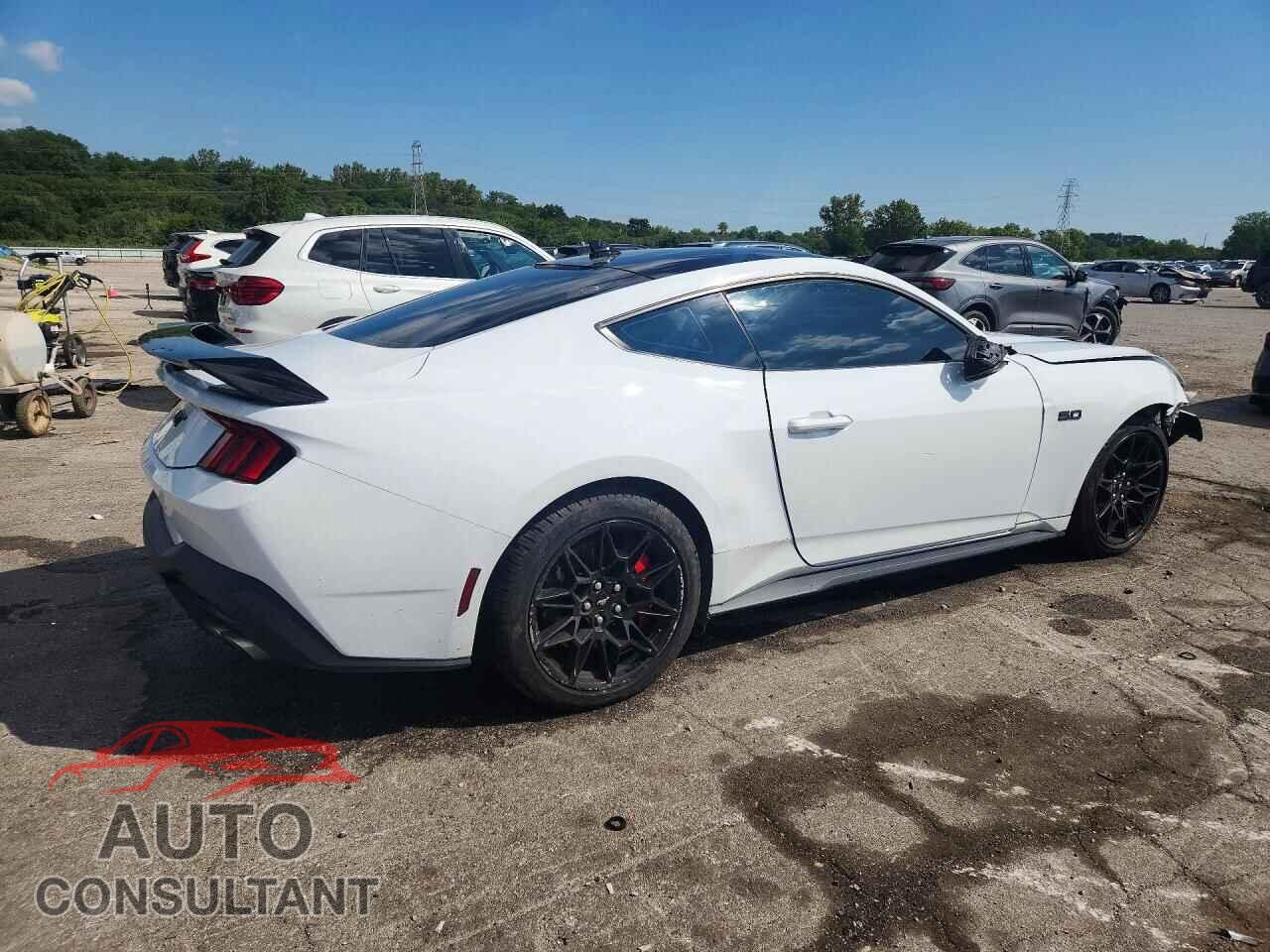 FORD MUSTANG 2024 - 1FA6P8CFXR5433559