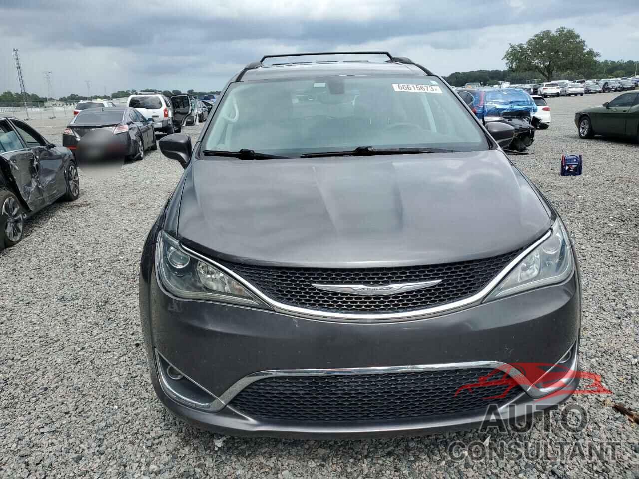 CHRYSLER PACIFICA 2017 - 2C4RC1BG0HR803178