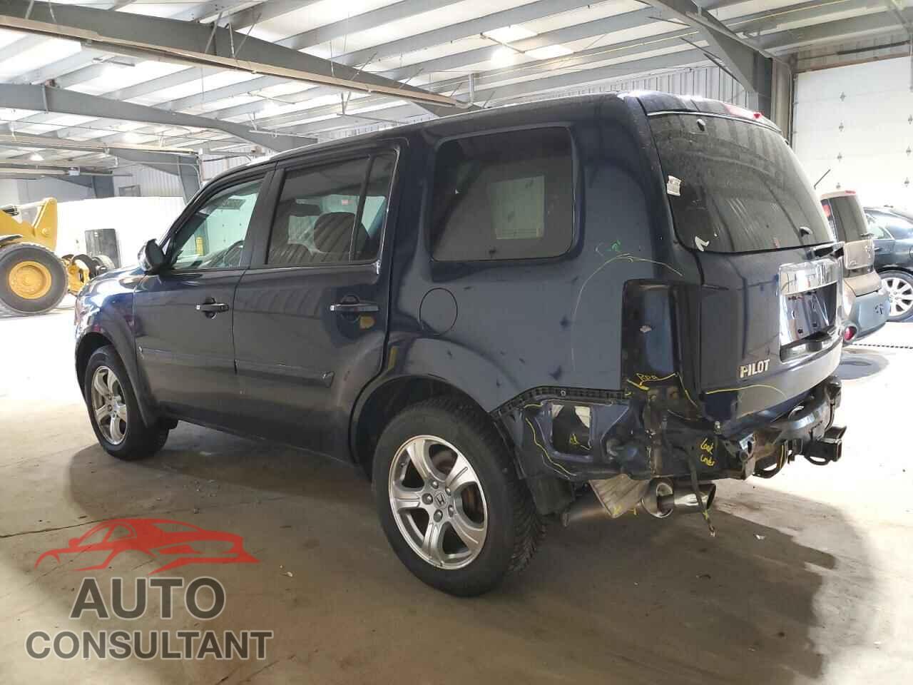 HONDA PILOT 2013 - 5FNYF4H5XDB009336