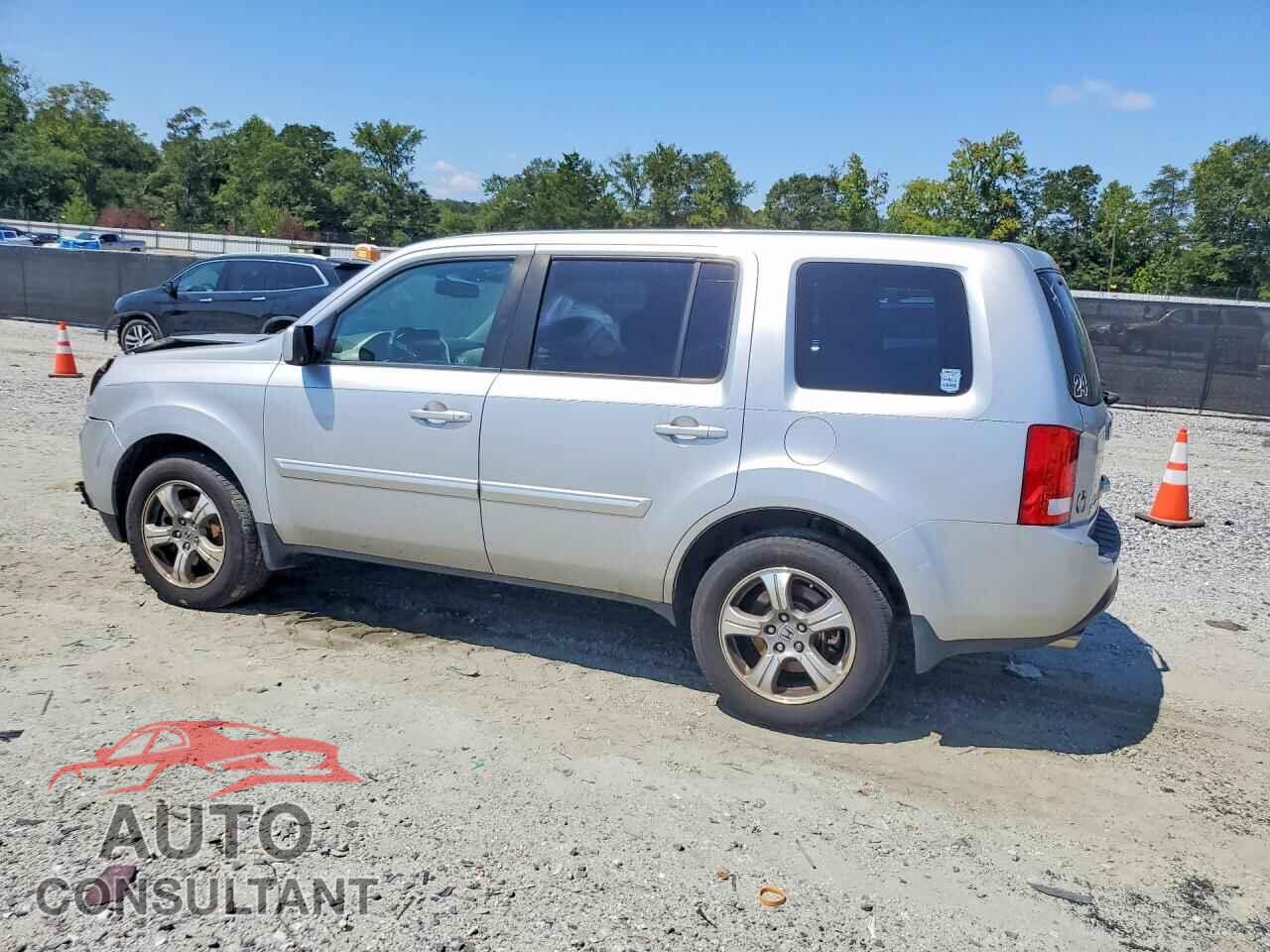 HONDA PILOT 2012 - 5FNYF3H52CB019156