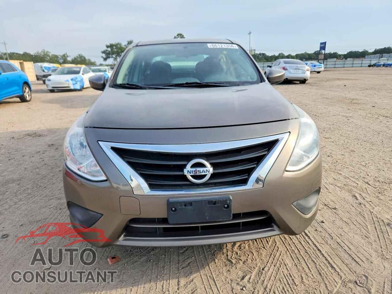 NISSAN VERSA 2017 - 3N1CN7AP7HL849689