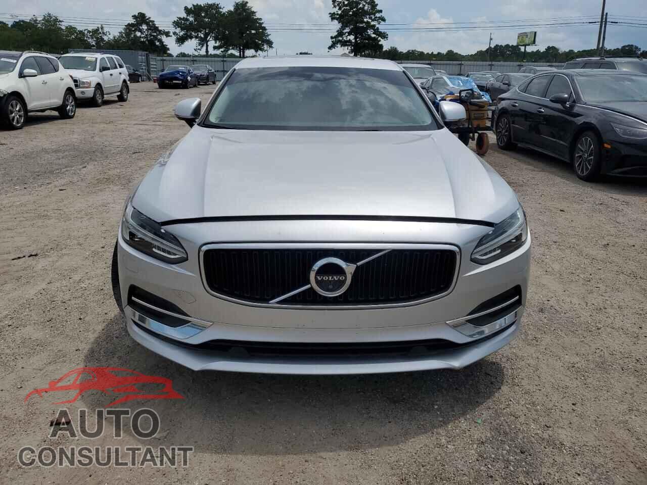 VOLVO S90 2018 - LVY982AK7JP022817