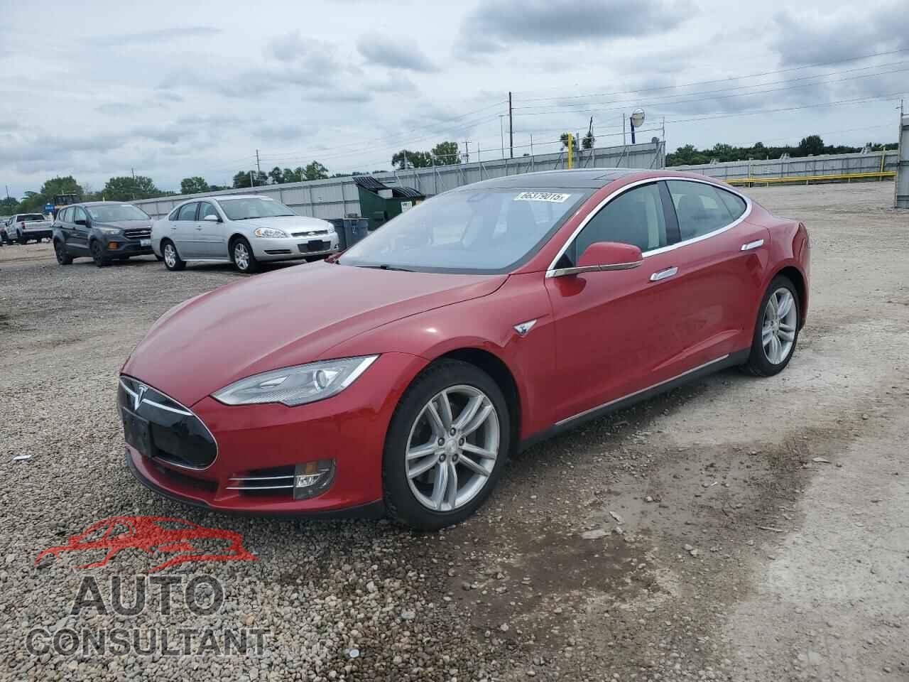 TESLA MODEL S 2015 - 5YJSA1H10FF080175