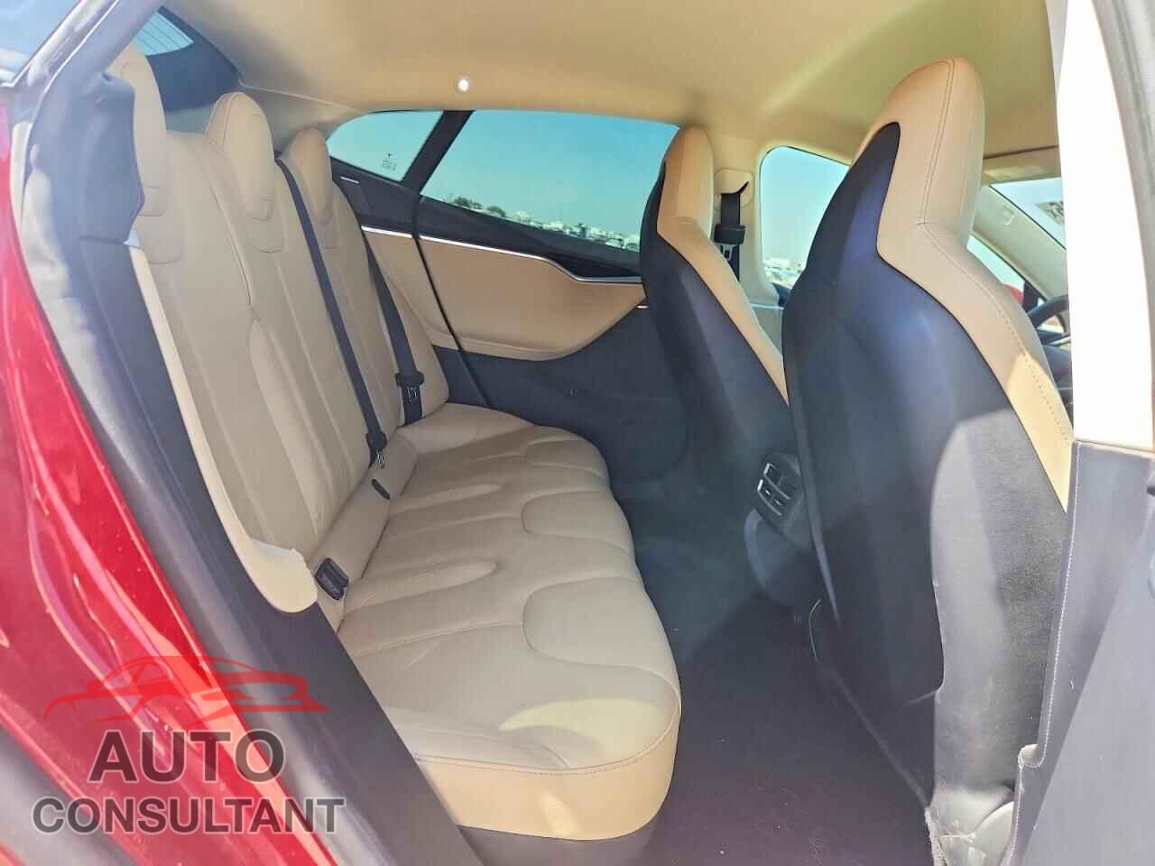 TESLA MODEL S 2013 - 5YJSA1AC4DFP10191