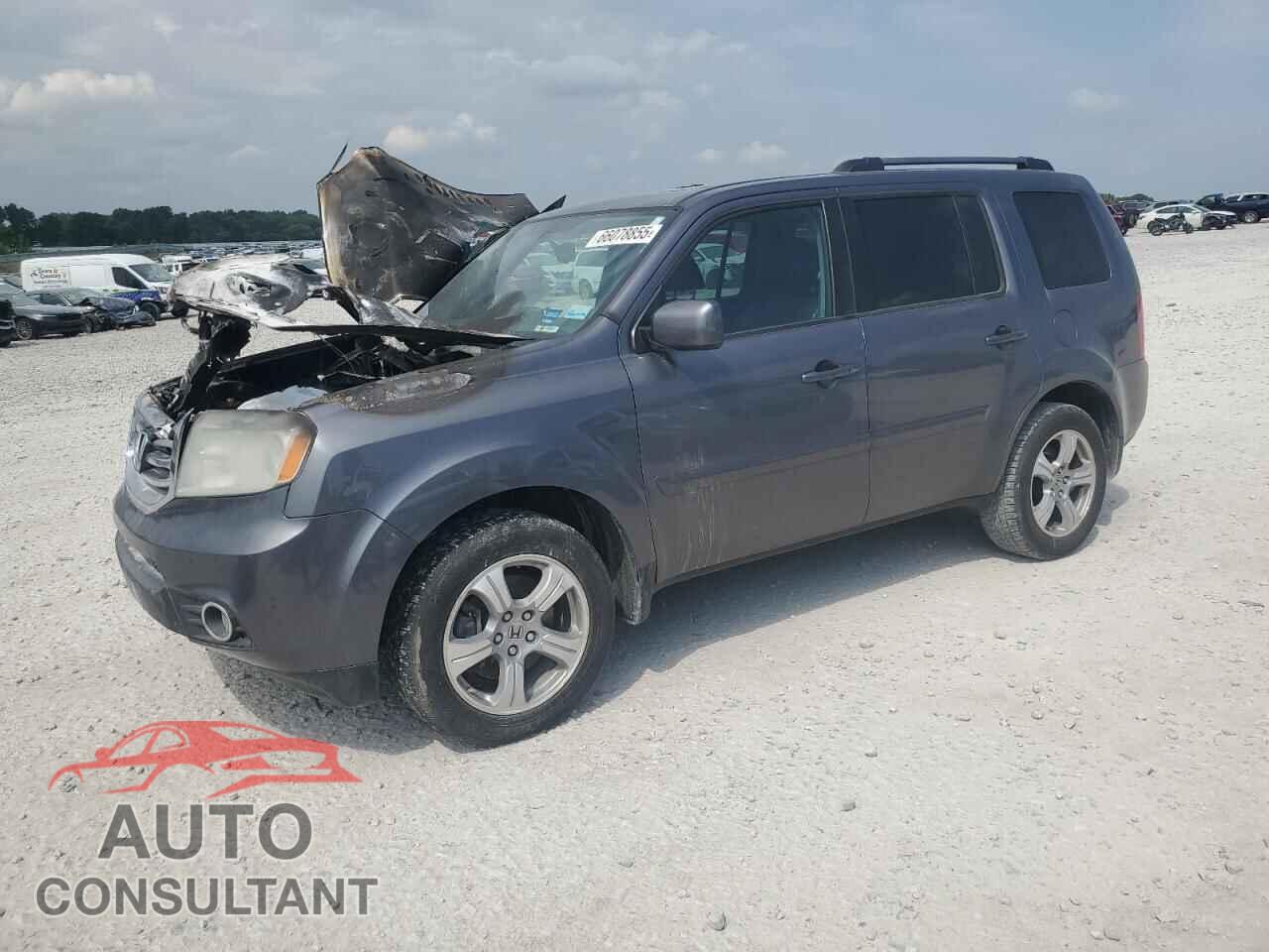 HONDA PILOT 2015 - 5FNYF4H55FB001079
