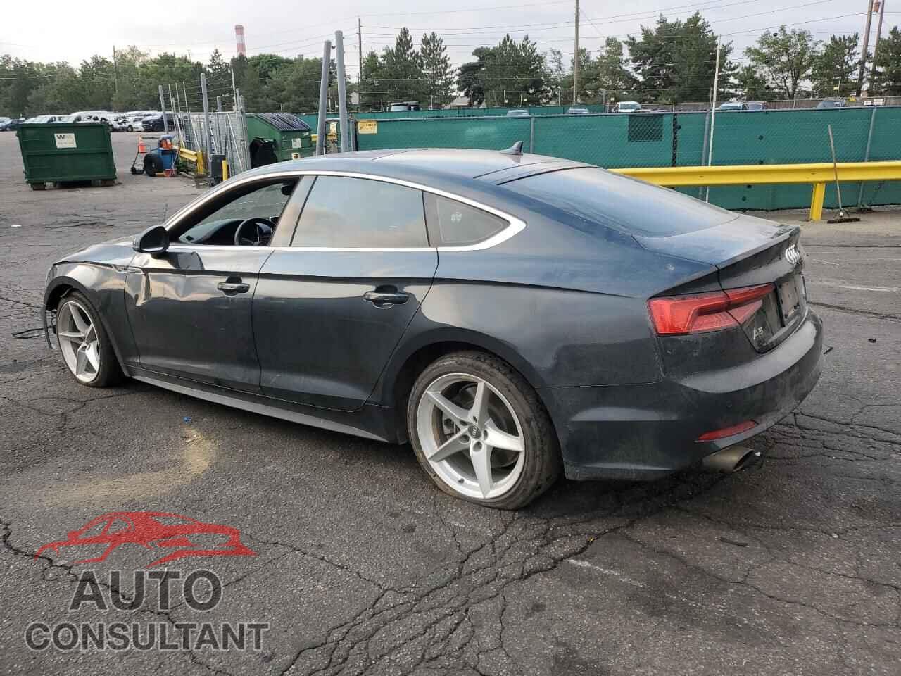 AUDI A5 2018 - WAUENCF5XJA009227