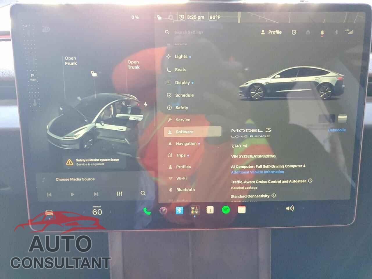 TESLA MODEL 3 2025 - 5YJ3E1EA1SF928166