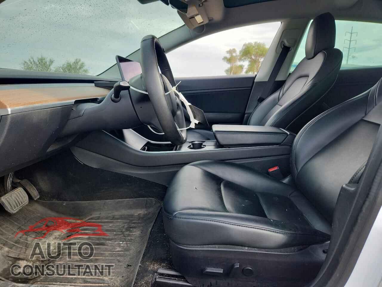 TESLA MODEL 3 2020 - 5YJ3E1EB0LF665100