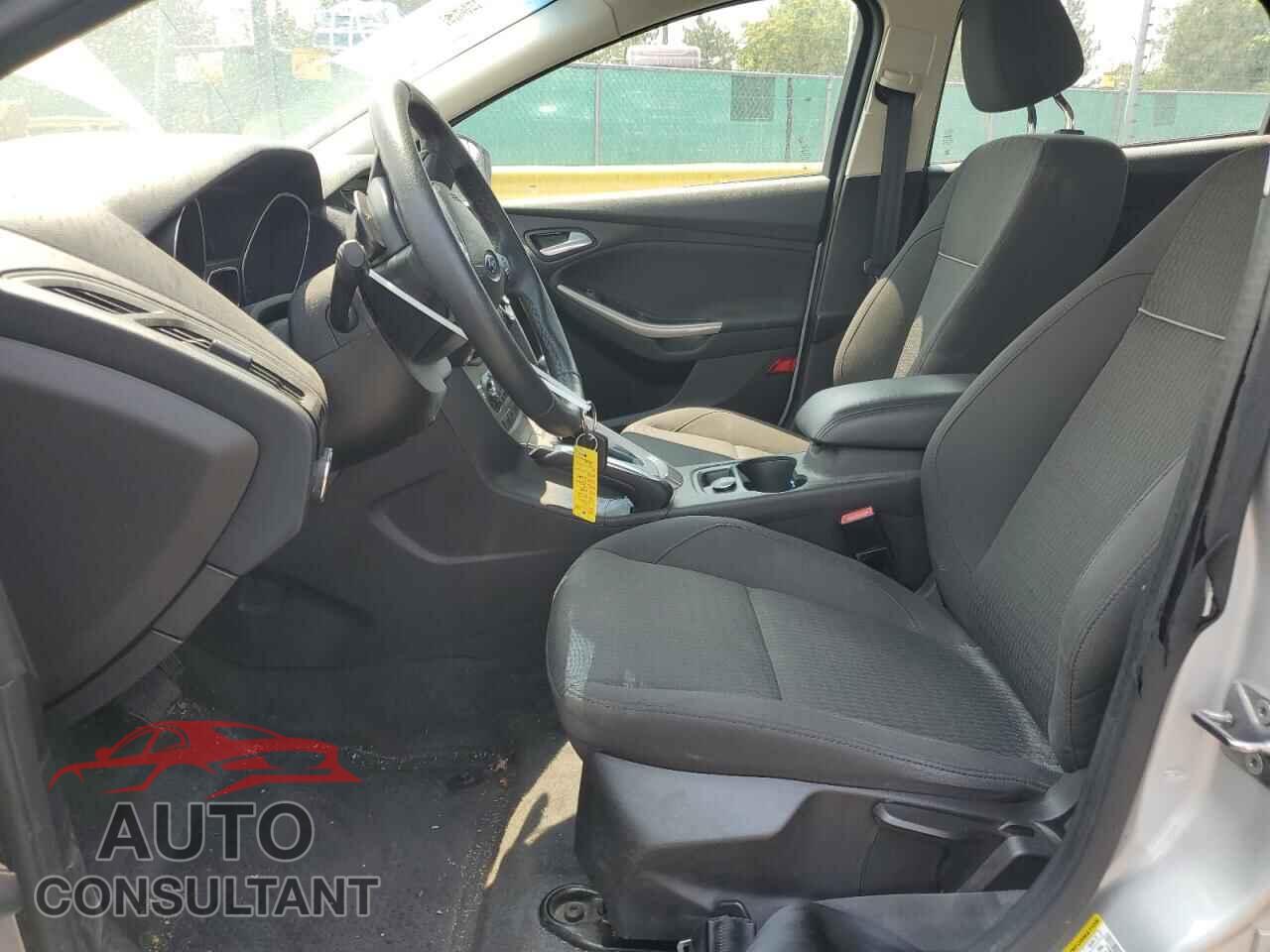 FORD FOCUS 2012 - 1FAHP3M24CL236154