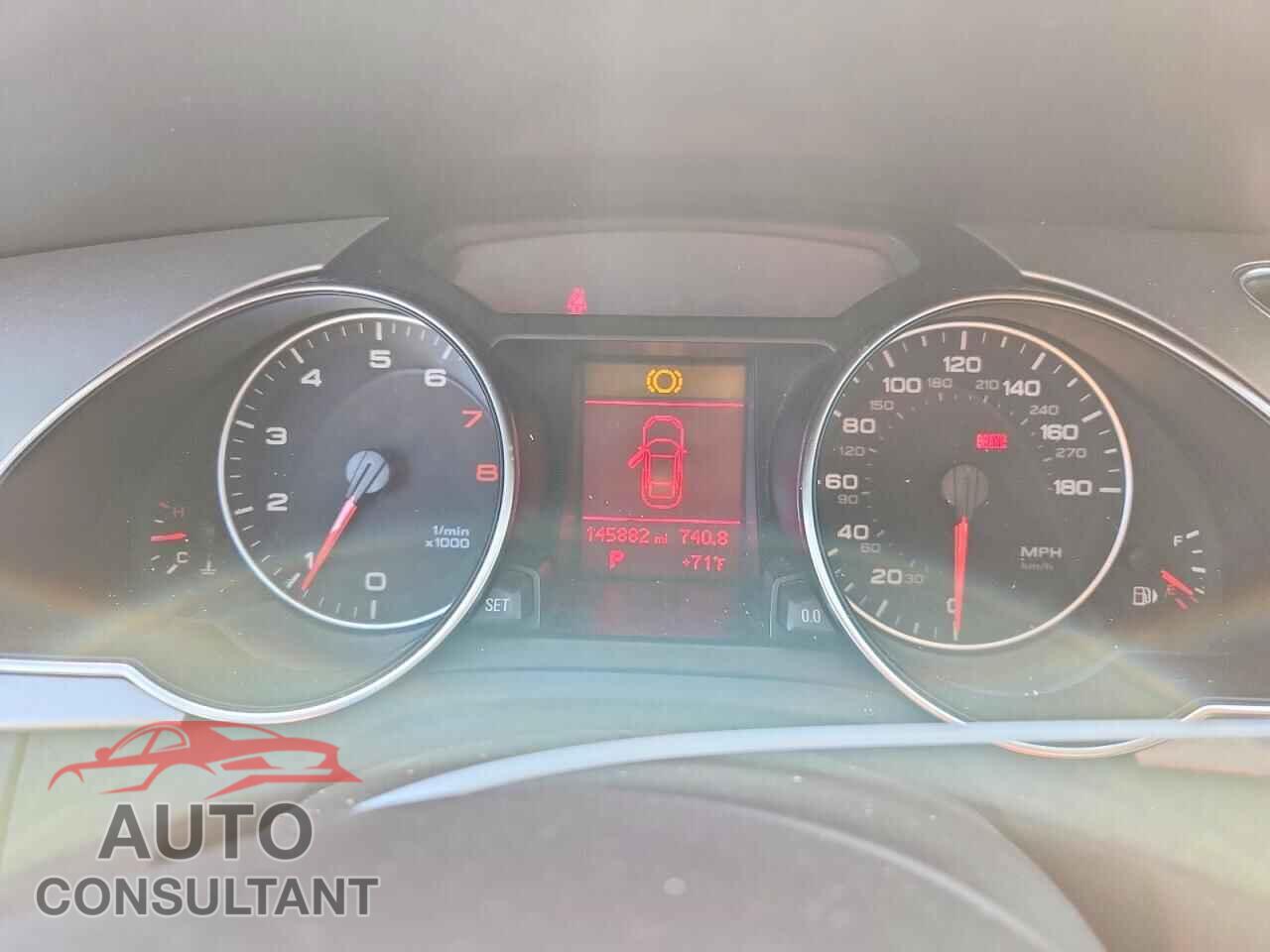 AUDI A5 2010 - WAUCFAFR6AA045511