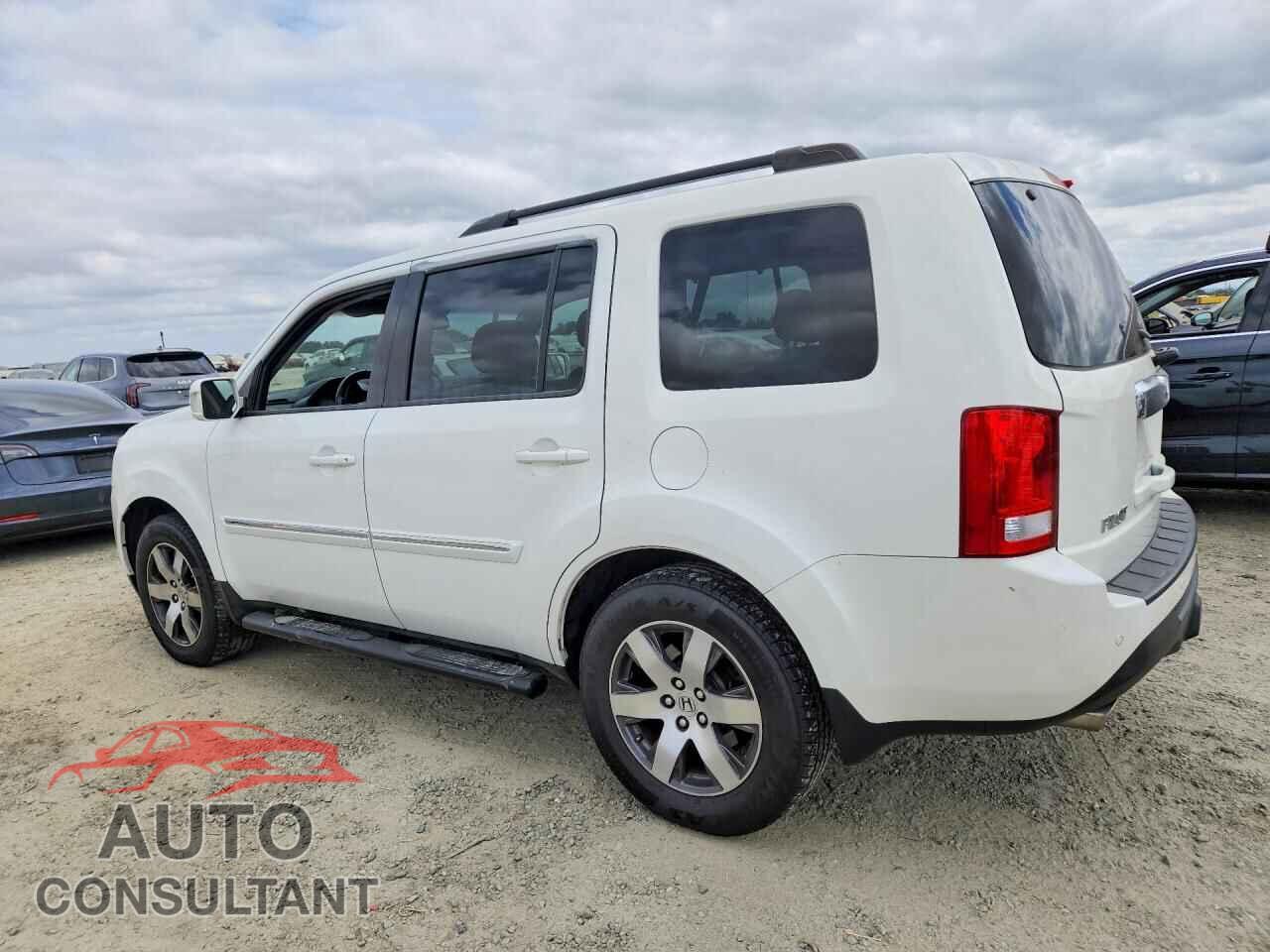 HONDA PILOT 2012 - 5FNYF3H99CB012529