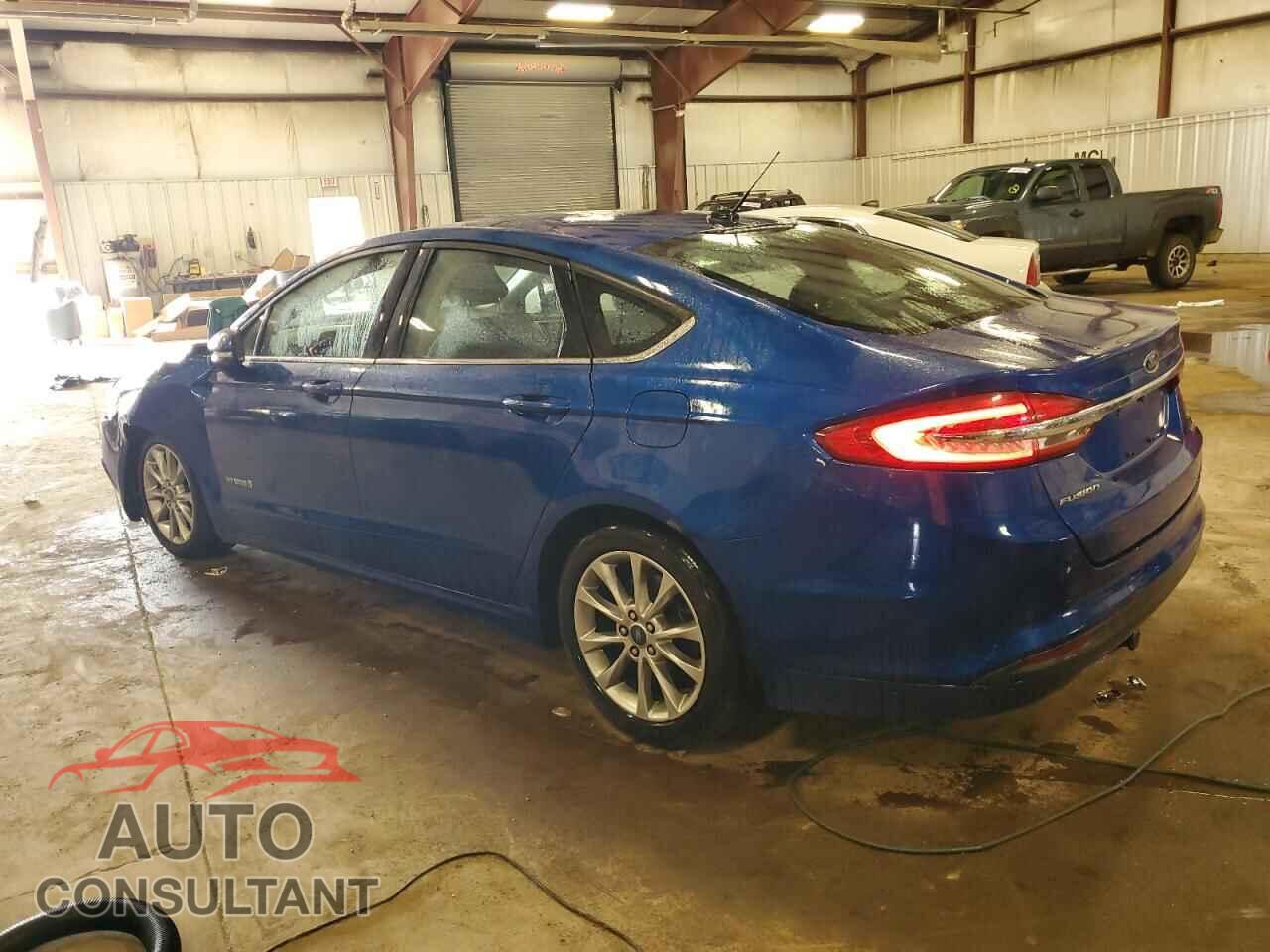 FORD FUSION 2017 - 3FA6P0LUXHR172218