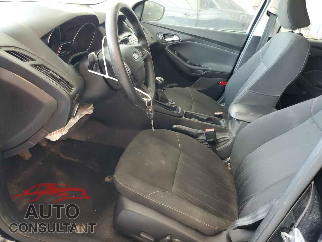 FORD FOCUS 2016 - 1FADP3K26GL212686