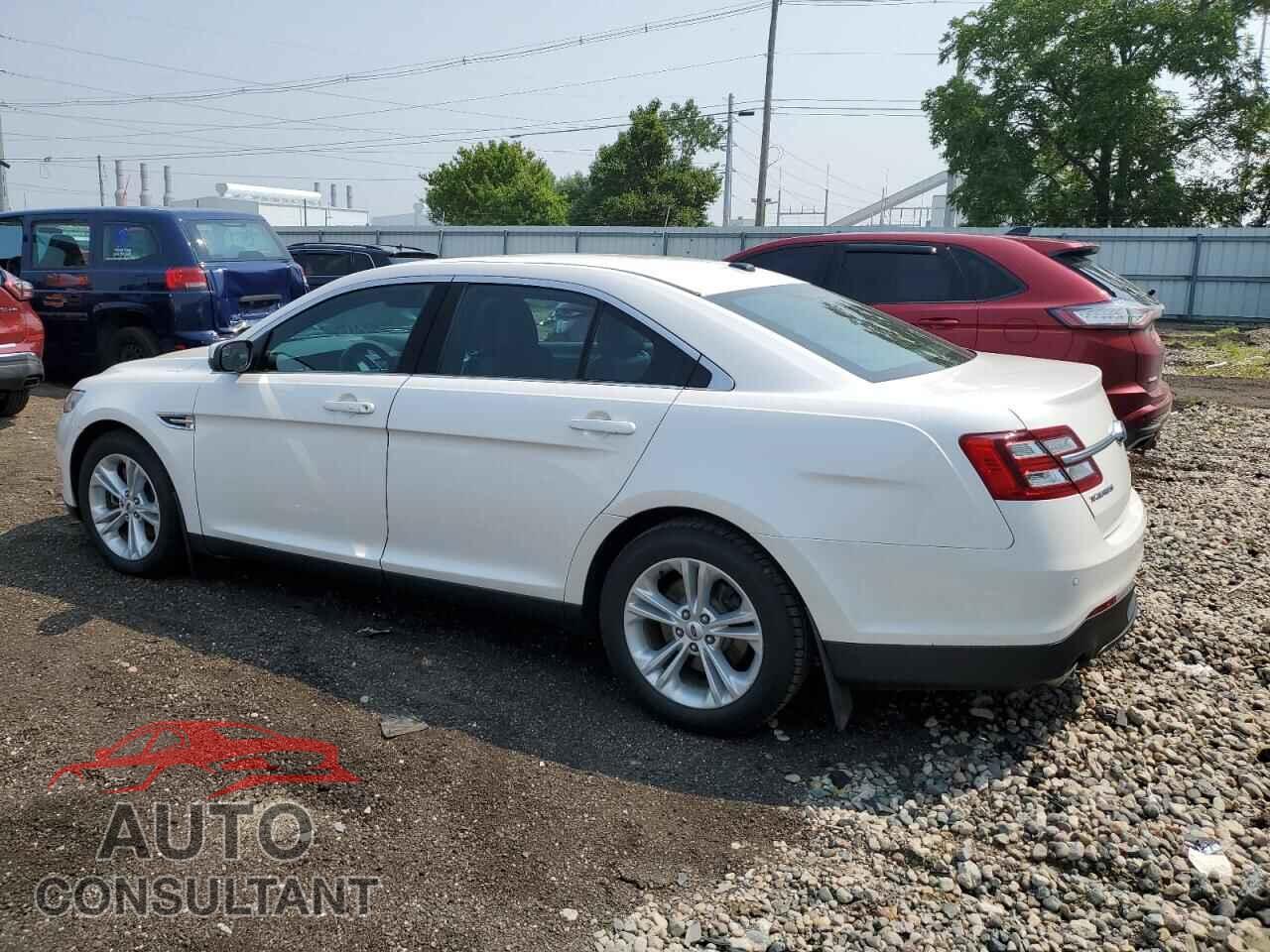 FORD TAURUS 2017 - 1FAHP2E86HG105241