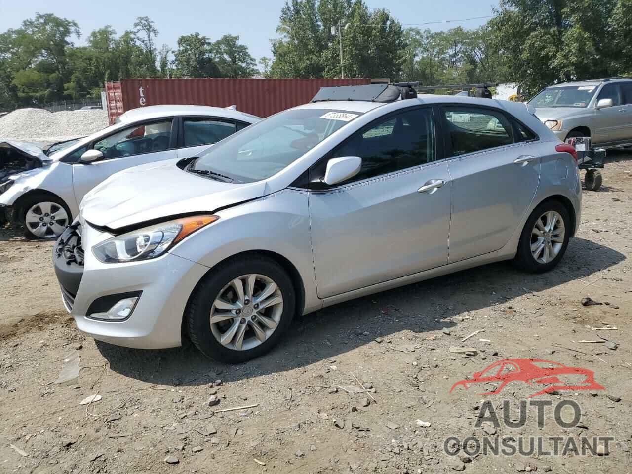 HYUNDAI ELANTRA 2013 - KMHD35LE8DU083524