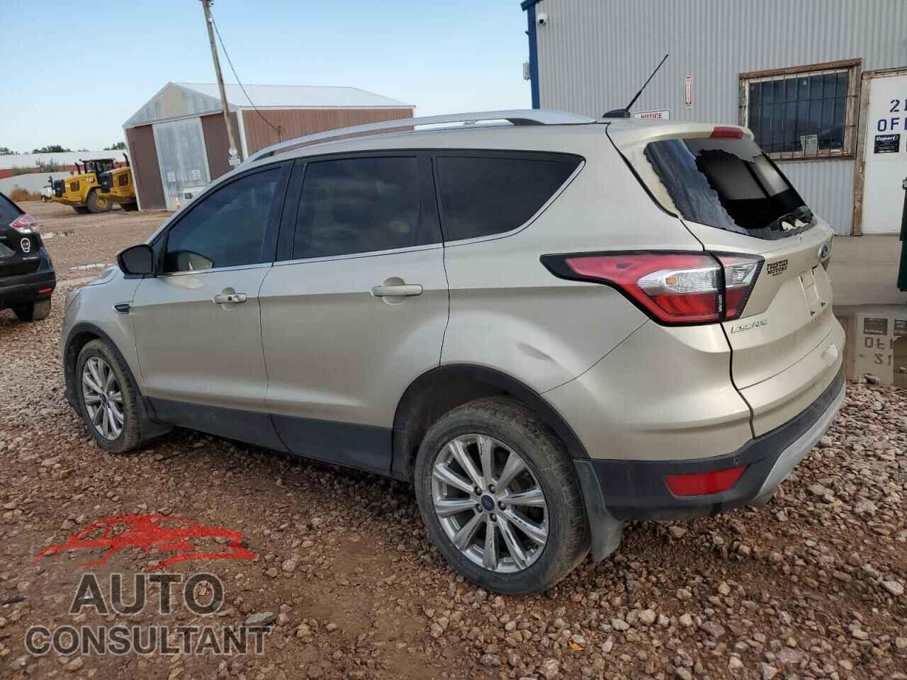 FORD ESCAPE 2017 - 1FMCU9J91HUD60350