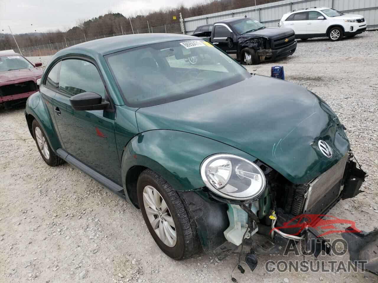 VOLKSWAGEN BEETLE 2017 - 3VWF17AT7HM610055