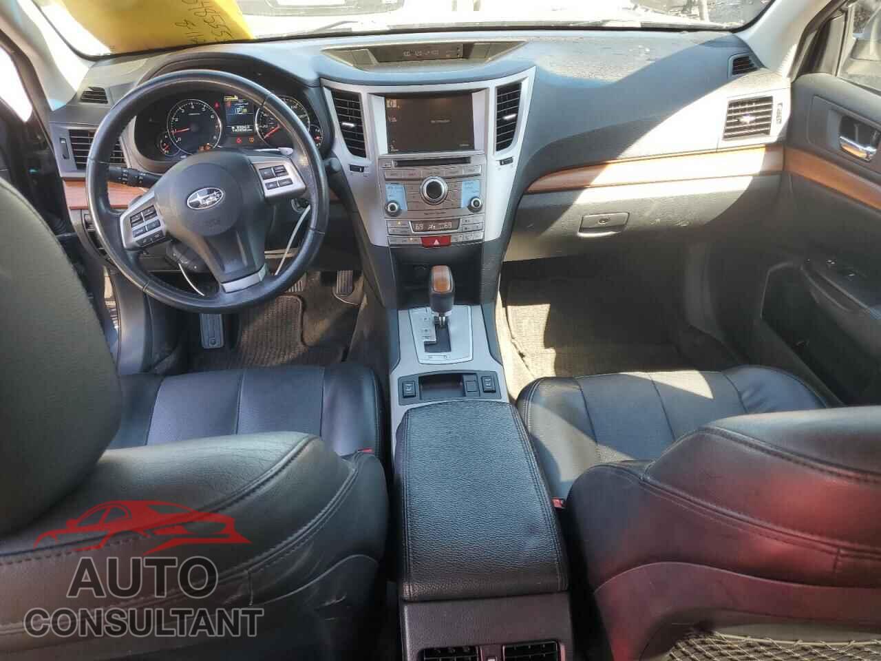 SUBARU OUTBACK 2013 - 4S4BRBPC1D3244301