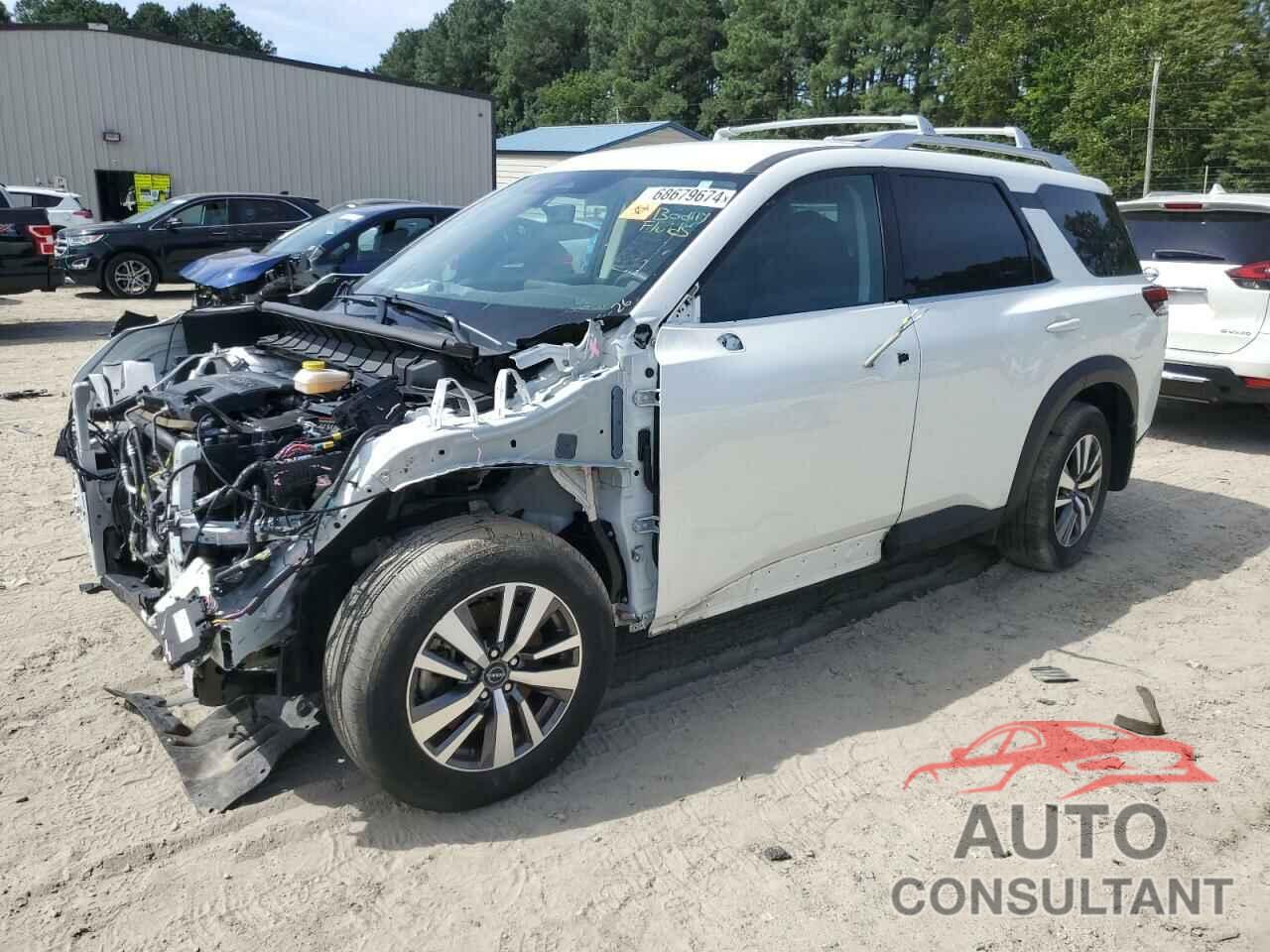 NISSAN PATHFINDER 2023 - 5N1DR3CC6PC246070