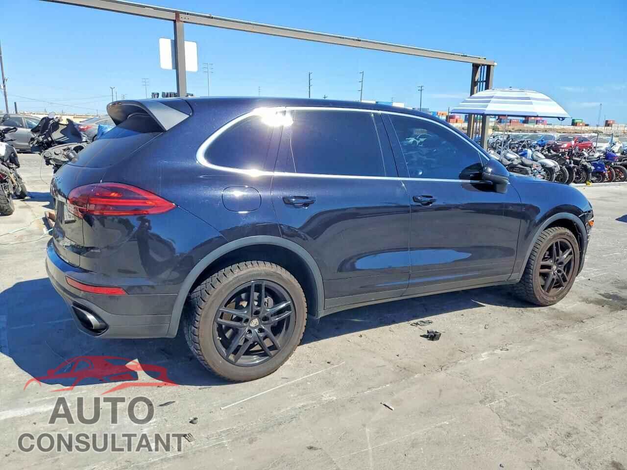 PORSCHE CAYENNE 2016 - WP1AA2A2XGKA14983