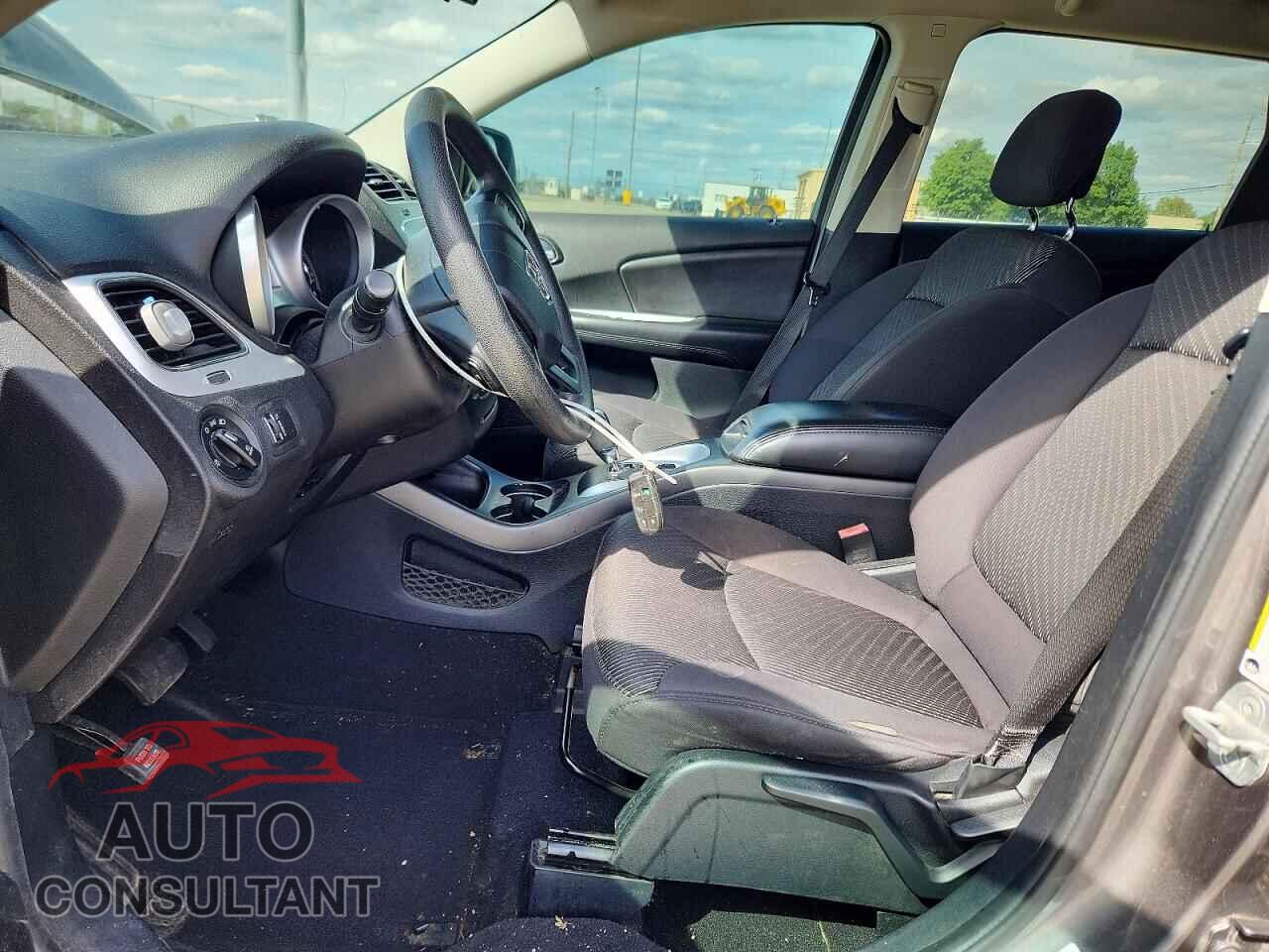 DODGE JOURNEY 2013 - 3C4PDCBB1DT630864