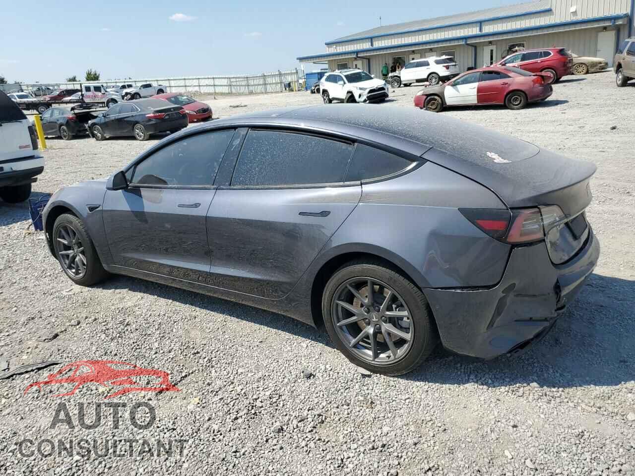 TESLA MODEL 3 2022 - 5YJ3E1EB3NF261615