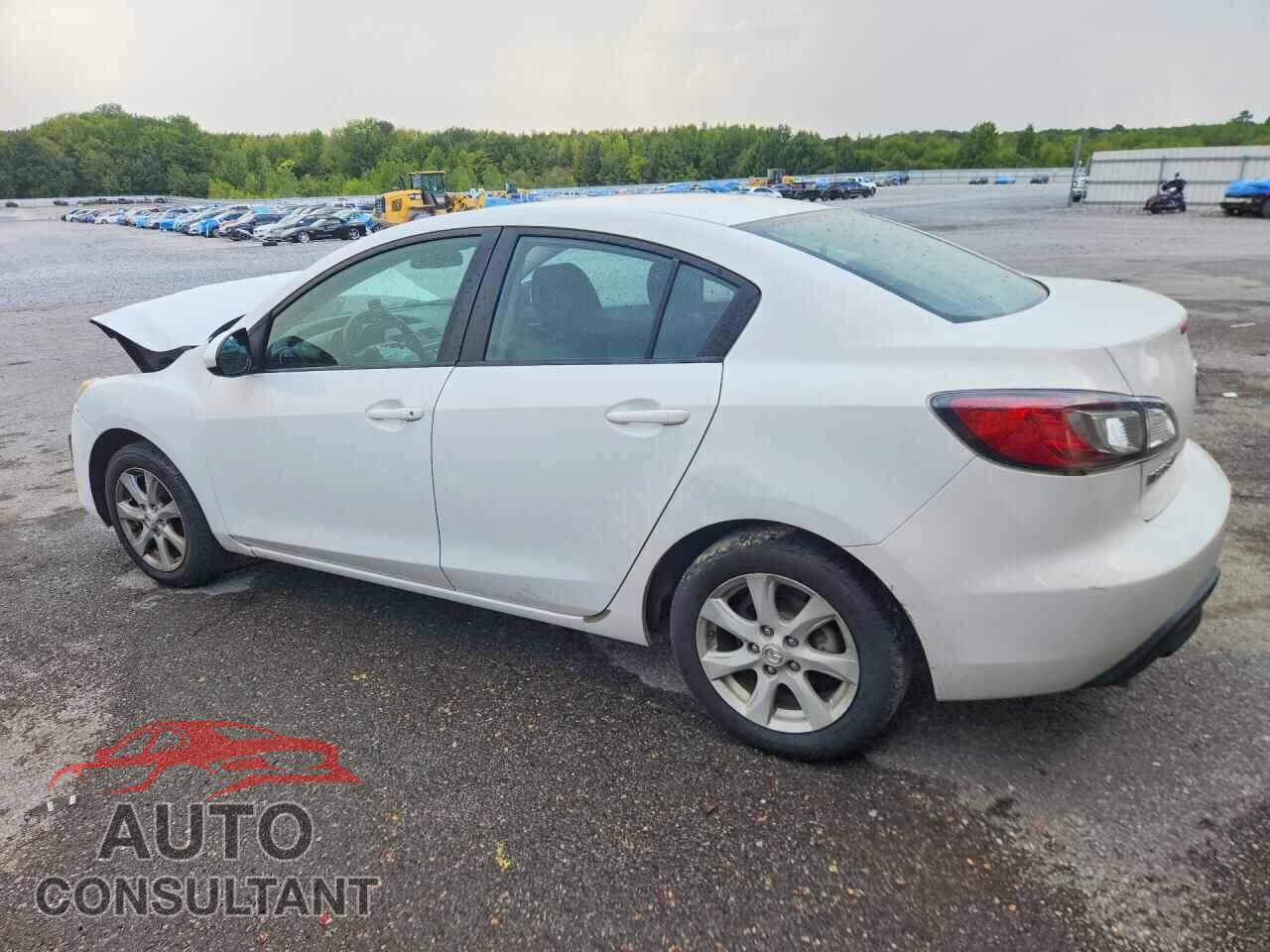 MAZDA 3 2011 - JM1BL1VF6B1490587