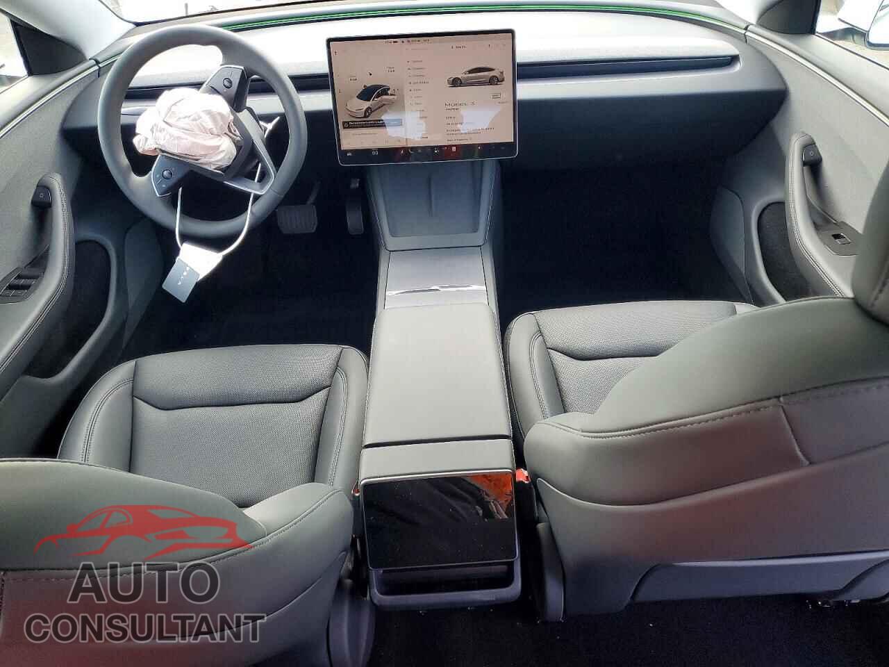 TESLA MODEL 3 2026 - 5YJ3E1EA7TF193744