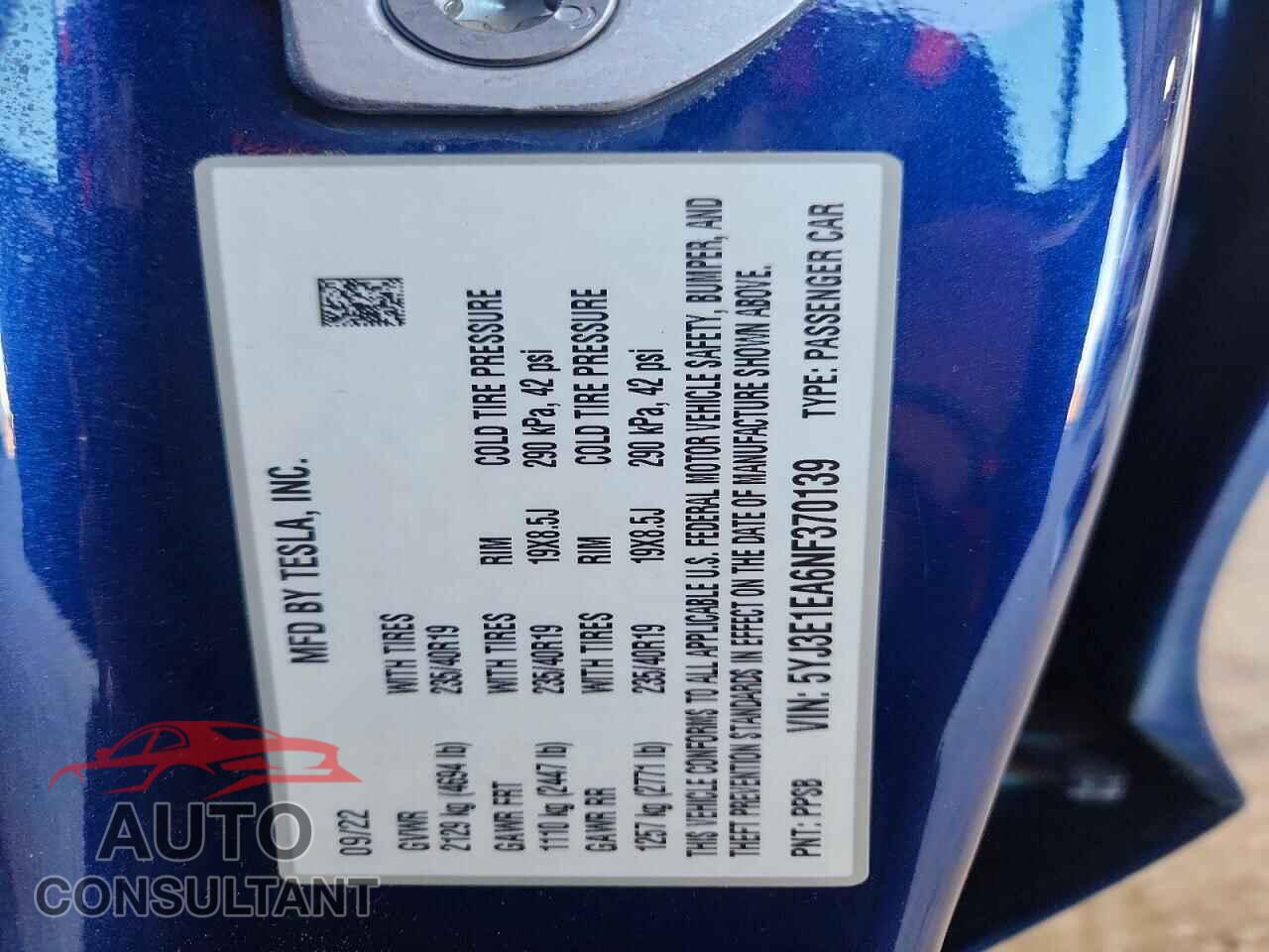 TESLA MODEL 3 2022 - 5YJ3E1EA6NF370139