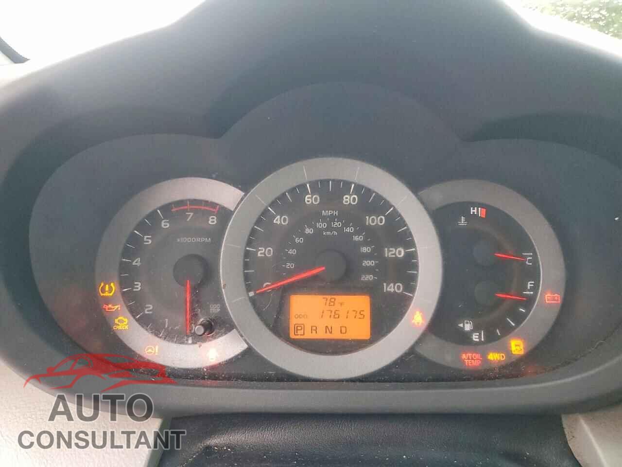 TOYOTA RAV4 2011 - 2T3DF4DV0BW129626