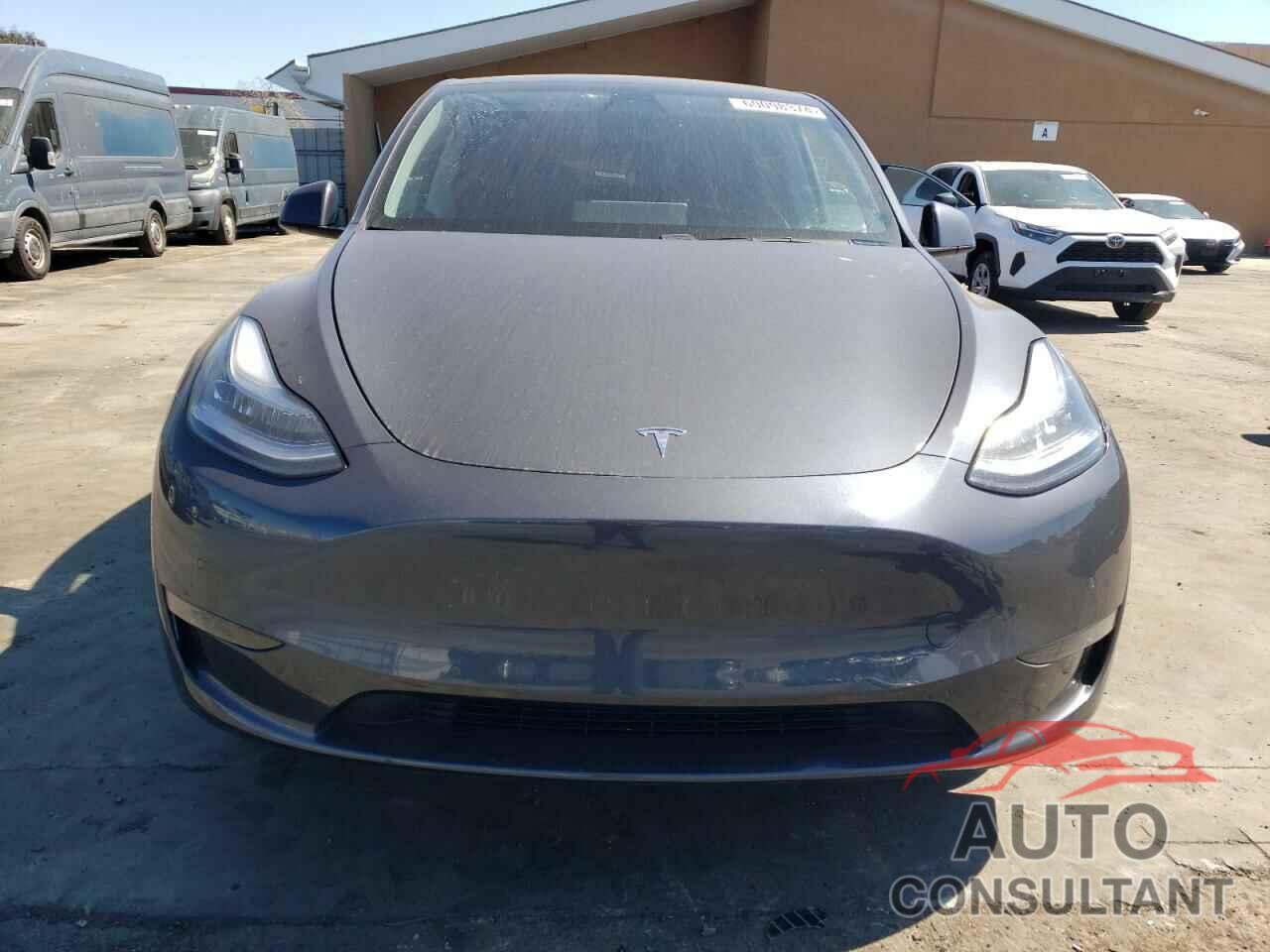 TESLA MODEL Y 2020 - 5YJYGDEE1LF024968