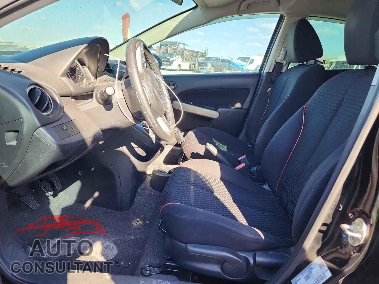 MAZDA 2 2012 - JM1DE1LZ6C0132039