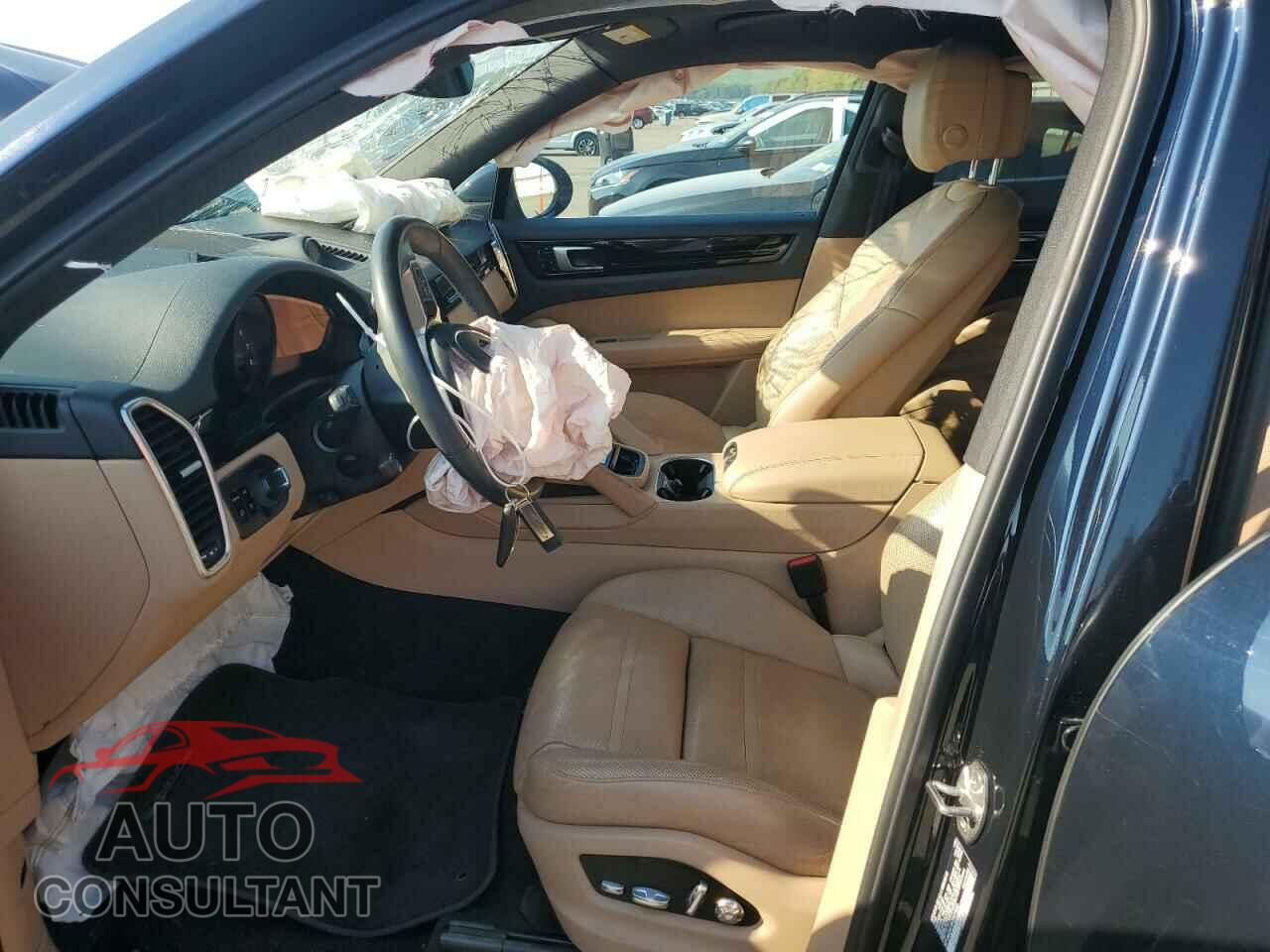 PORSCHE CAYENNE 2019 - WP1AA2AY3KDA09030