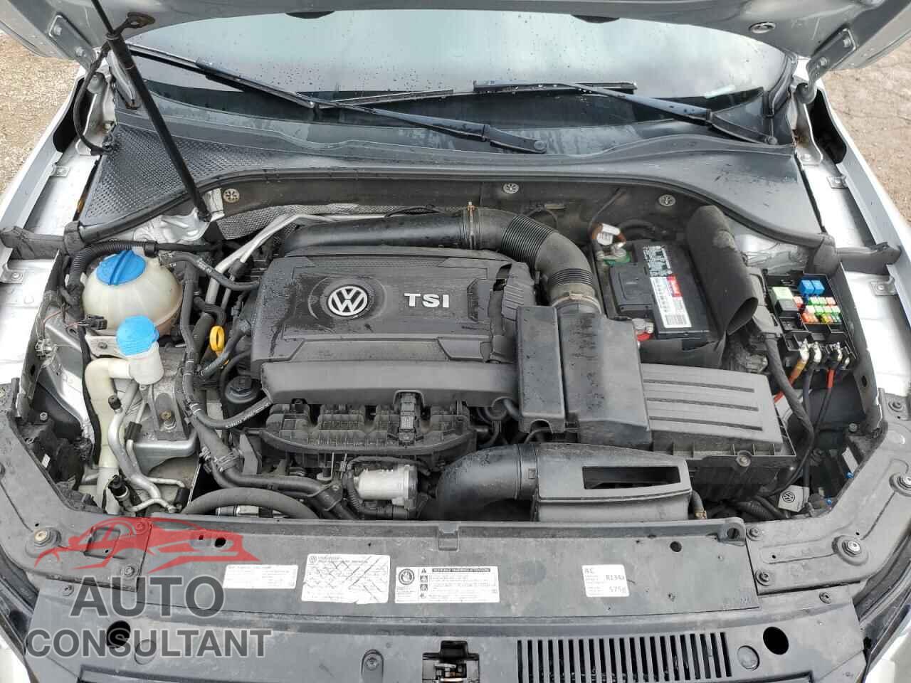 VOLKSWAGEN PASSAT 2014 - 1VWBS7A39EC095021