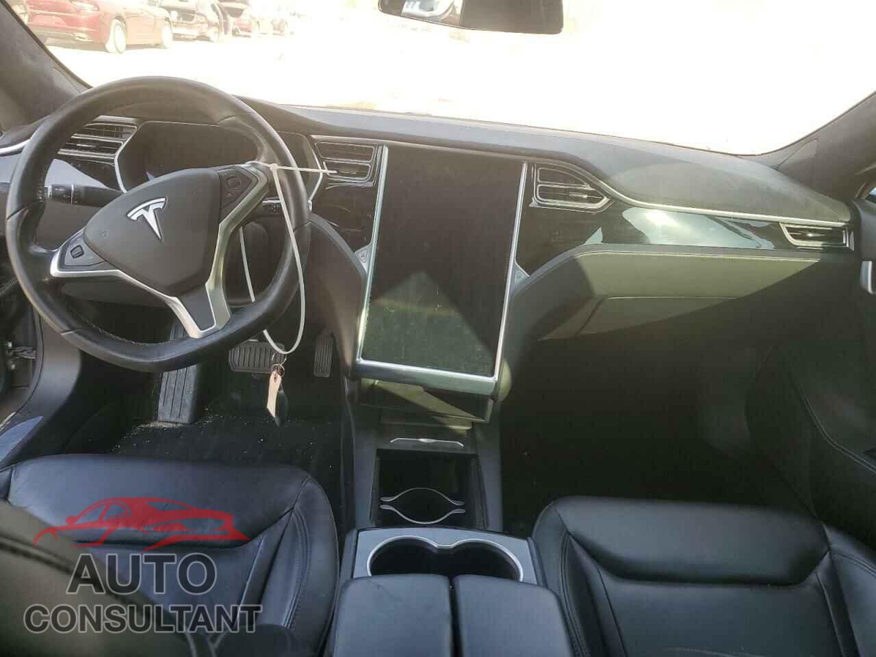 TESLA MODEL S 2016 - 5YJSA1E28GF132702